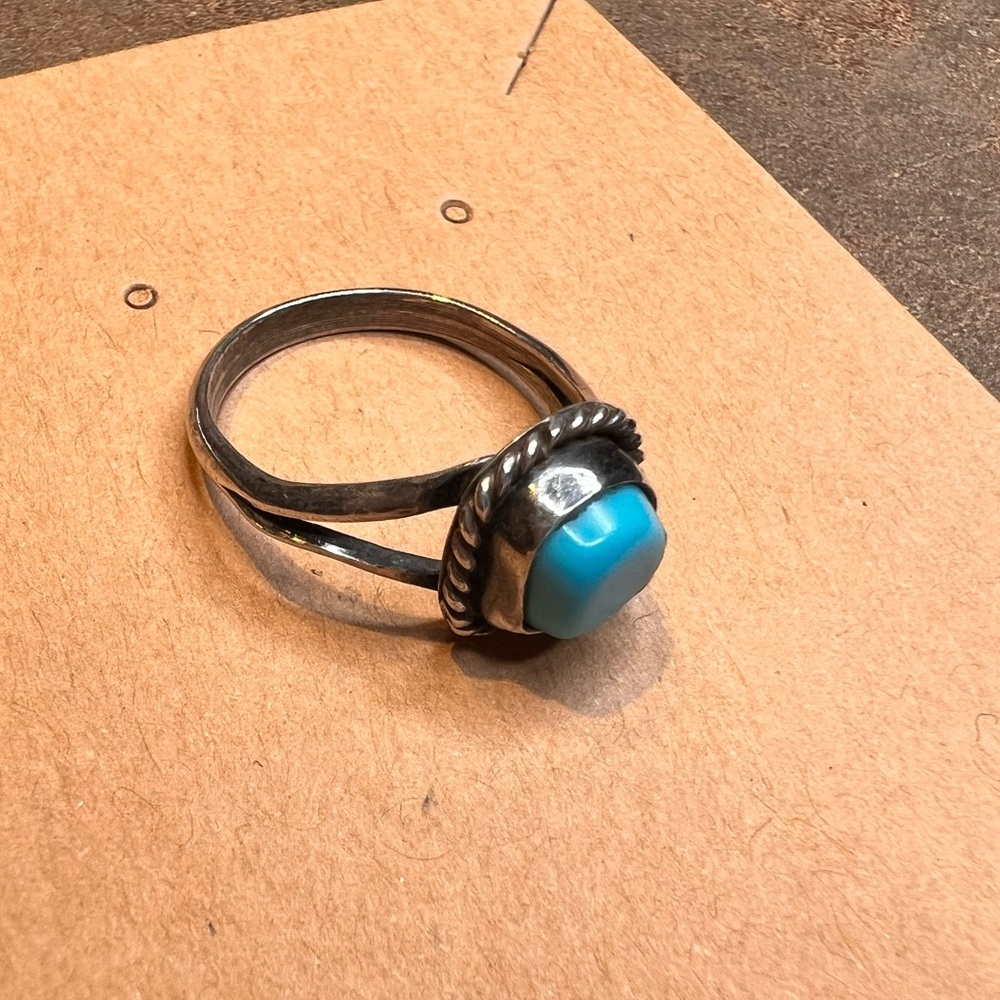 Turquoise ring - Picture 3 of 3
